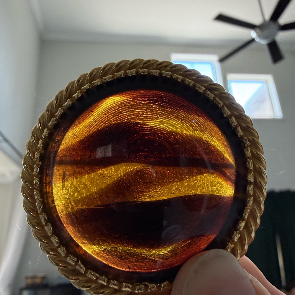Vintage Kramer Translucent Brown Tones Resin Gold Brooch - Picture 2 of 6